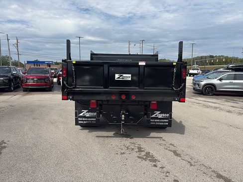 New 2026 Chevrolet Silverado 3500 W/T w/ WT Convenience Package AWD/4WD image 4