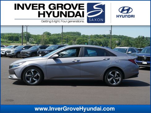 Used 2023 Hyundai Elantra SEL w/ Convenience Package FWD image 1