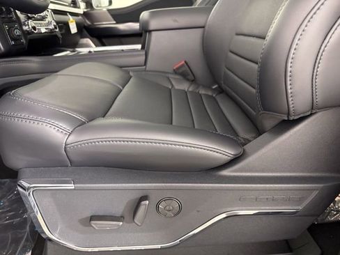 New 2026 Ford F350 Platinum w/ Tremor Off-Road Package image 16