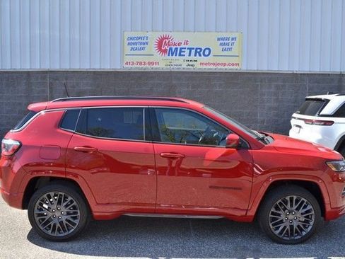 Used 2022 Jeep Compass Limited AWD/4WD image 9
