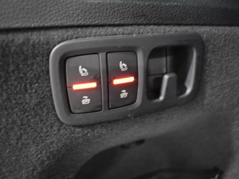 Used 2017 Audi Q7 3.0T Premium Plus image 36