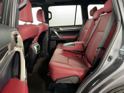 Used 2021 Lexus GX 460 Premium w/ Premium Package image 14