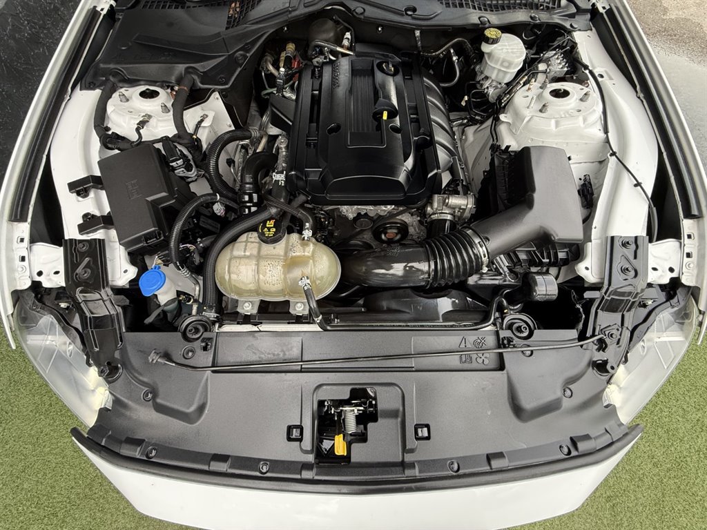 Used 2020 Ford Mustang Coupe RWD image 29