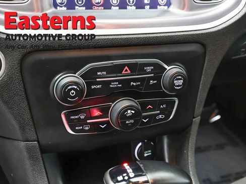 Used 2019 Dodge Charger GT image 19