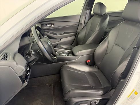 Used 2023 Honda Accord Sport image 11