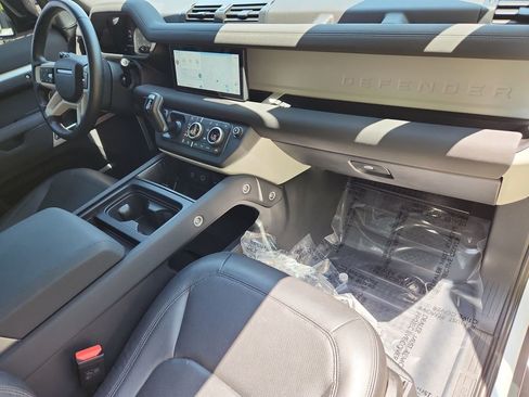 Used 2023 Land Rover Defender 90 S AWD/4WD image 25