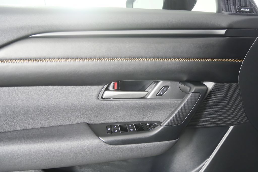 Used 2026 MAZDA CX-50 AWD 2.5 S w/ Cargo Package image 7