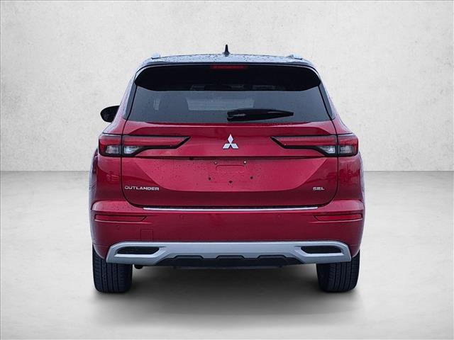 Used 2024 Mitsubishi Outlander SEL Black Edition FWD image 6