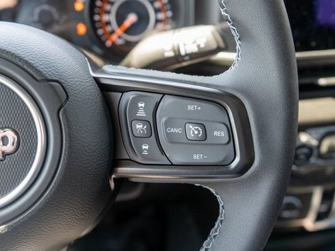 New 2026 Jeep Gladiator Sport AWD/4WD image 17