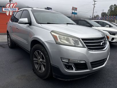 Used 2016 Chevrolet Traverse LT