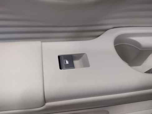 New 2026 Hyundai Ioniq 9 SEL w/ Tow & Go Package image 32