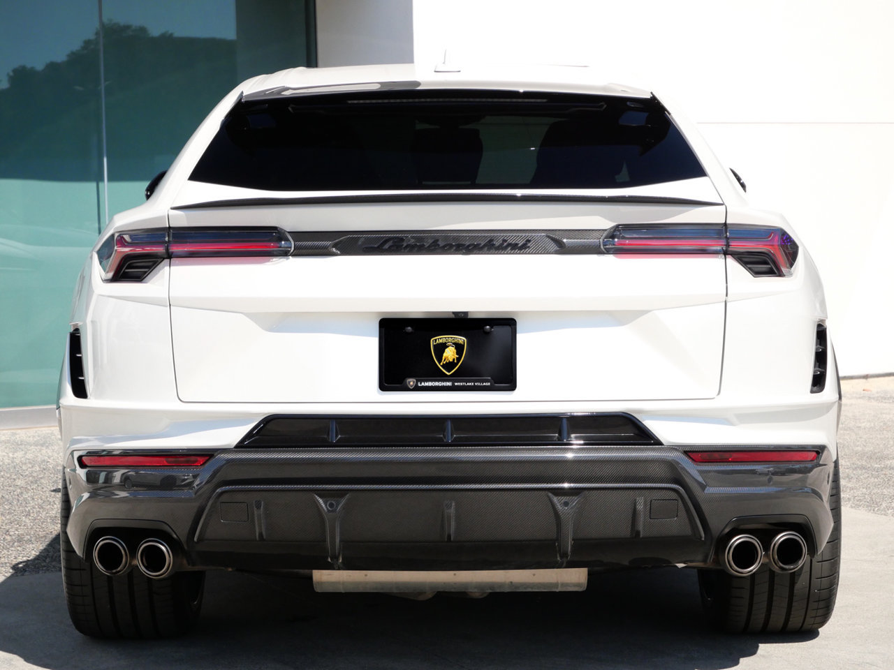 Used 2024 Lamborghini Urus Performante AWD/4WD image 4