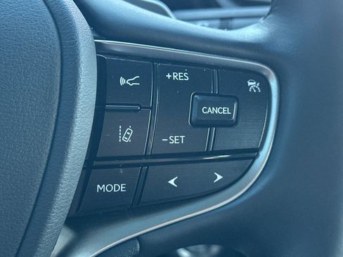 Certified 2025 Lexus ES 300h w/ Premium Package image 30