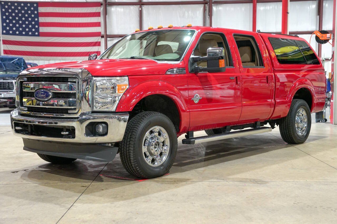 Used 2013 Ford F250 Lariat w/ Chrome Pkg AWD/4WD image 1
