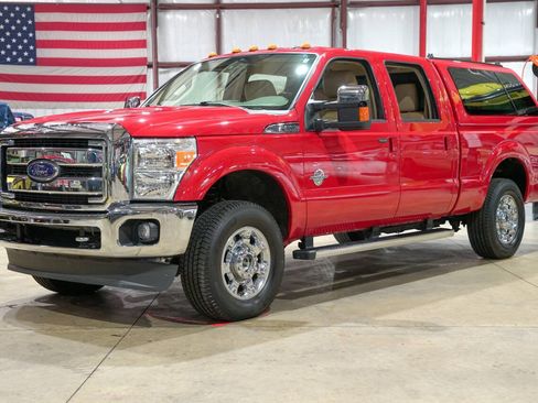 Used 2013 Ford F250 Lariat w/ Chrome Pkg AWD/4WD image 1