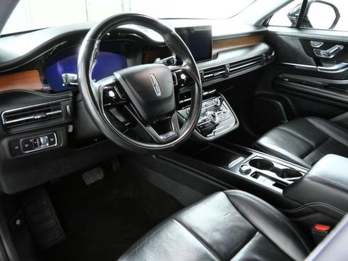 Used 2022 Lincoln Corsair Reserve w/ Elements Package AWD/4WD image 2