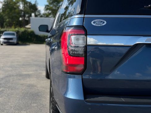 Used 2020 Ford Expedition Max Limited w/ Equipment Group 301A RWD image 11