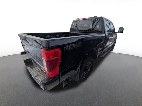 Used 2022 Ford F250 XLT w/ Black Appearance Package image 5