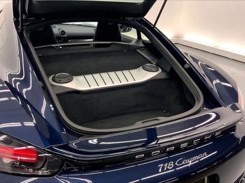 Used 2018 Porsche 718 Cayman RWD image 13
