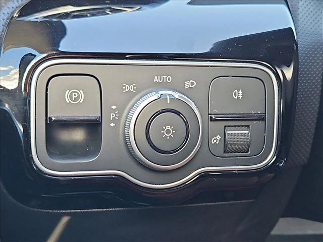 Used 2025 Mercedes-Benz CLA 250 image 16