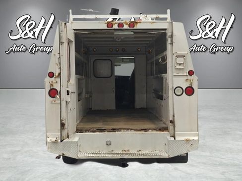 Used 2004 Chevrolet Express 3500 RWD image 30