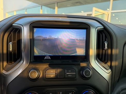 Used 2021 Chevrolet Silverado 3500 LT w/ Convenience Package image 8