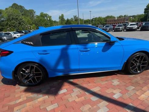 Certified 2024 Honda Civic Sport Touring image 2