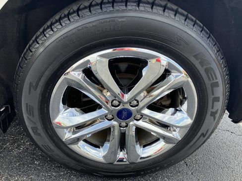 Used 2016 Ford Edge SEL w/ Equipment Group 201A AWD/4WD image 27