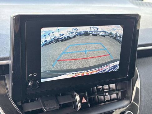 Used 2024 Toyota Corolla LE FWD image 17