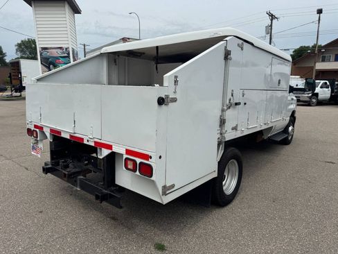 Used 2012 Ford E-450 and Econoline 450 Super Duty RWD image 6