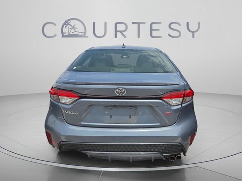 Used 2022 Toyota Corolla SE FWD image 4