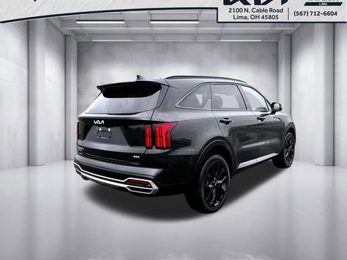 Used 2023 Kia Sorento SX AWD/4WD image 2
