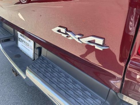 Used 2023 RAM 1500 Laramie AWD/4WD image 9
