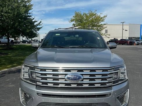 Used 2021 Ford Expedition Max Limited AWD/4WD image 2