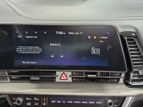 Used 2024 Kia Sportage X-Line w/ X-Line Premium Package AWD/4WD image 19