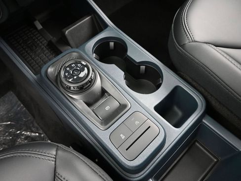 New 2025 Ford Maverick Lariat w/ Black Appearance Package image 25