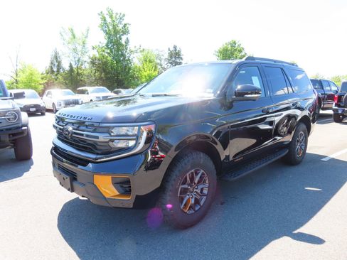 New 2026 Ford Expedition Tremor AWD/4WD image 3