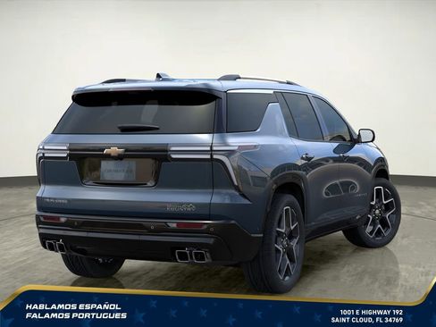 New 2026 Chevrolet Traverse High Country FWD image 3
