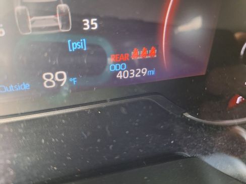 Used 2025 Toyota RAV4 LE FWD image 18