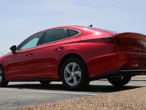 Used 2020 Hyundai Sonata SE image 13