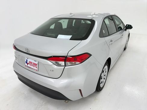 Used 2024 Toyota Corolla LE FWD image 40
