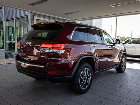 Used 2020 Jeep Grand Cherokee Limited image 2