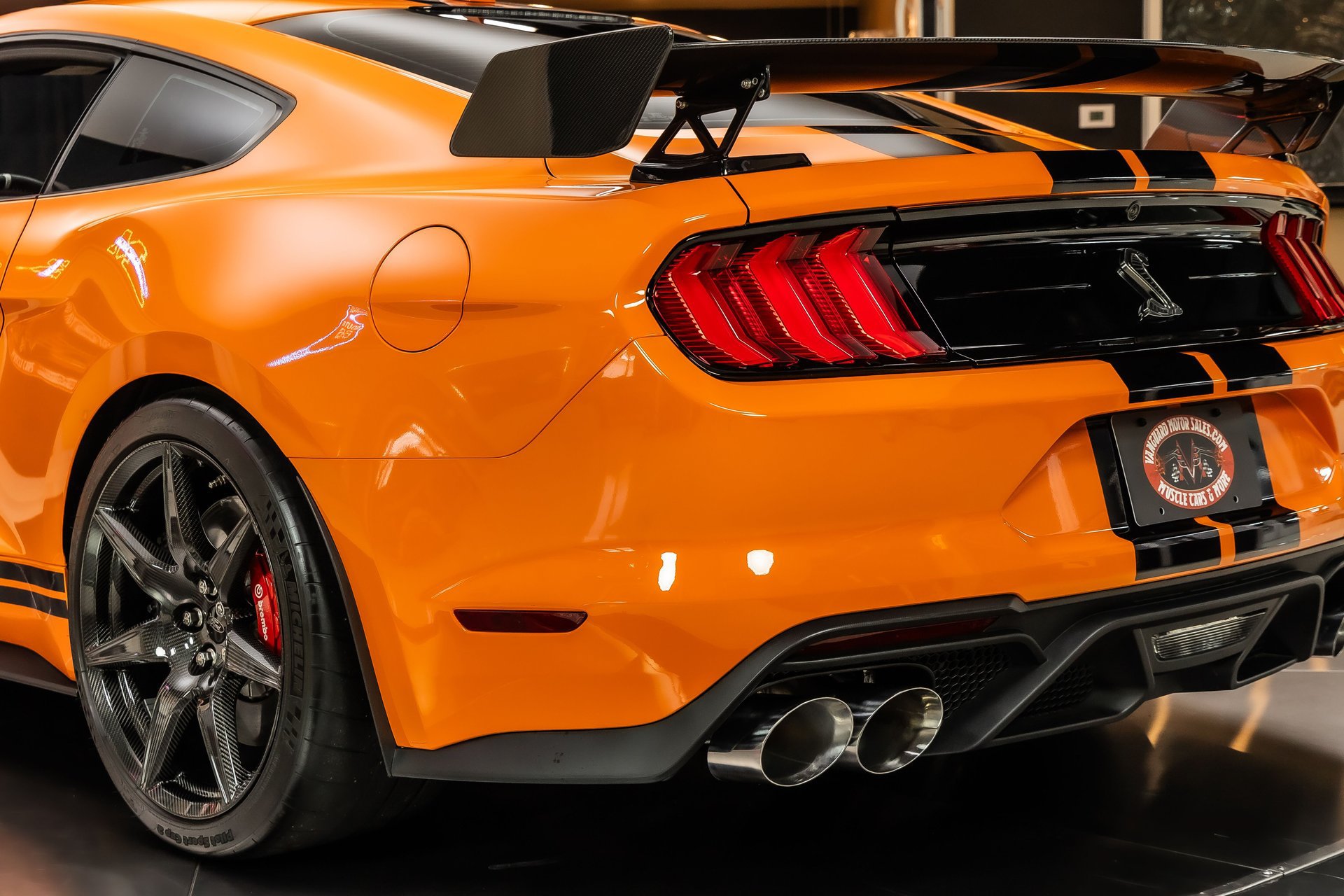 Used 2021 Ford Mustang Shelby GT500 w/ Carbon Fiber Track Pack RWD image 34