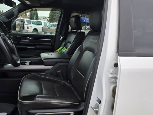 Used 2021 RAM 1500 Laramie image 15