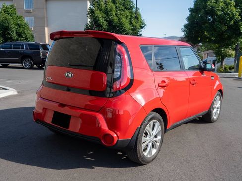 Used 2016 Kia Soul ! w/ Premium Package FWD image 7