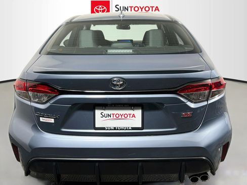 Used 2026 Toyota Corolla SE FWD image 5