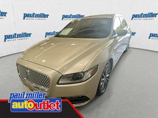 Used 2017 Lincoln Continental Select FWD video 1