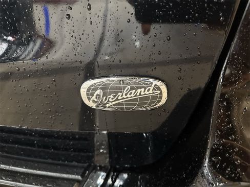 Used 2019 Jeep Grand Cherokee Overland image 30