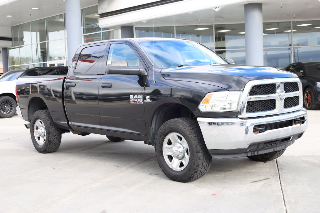 Used 2016 RAM 2500 Tradesman w/ Chrome Appearance Group AWD/4WD image 8