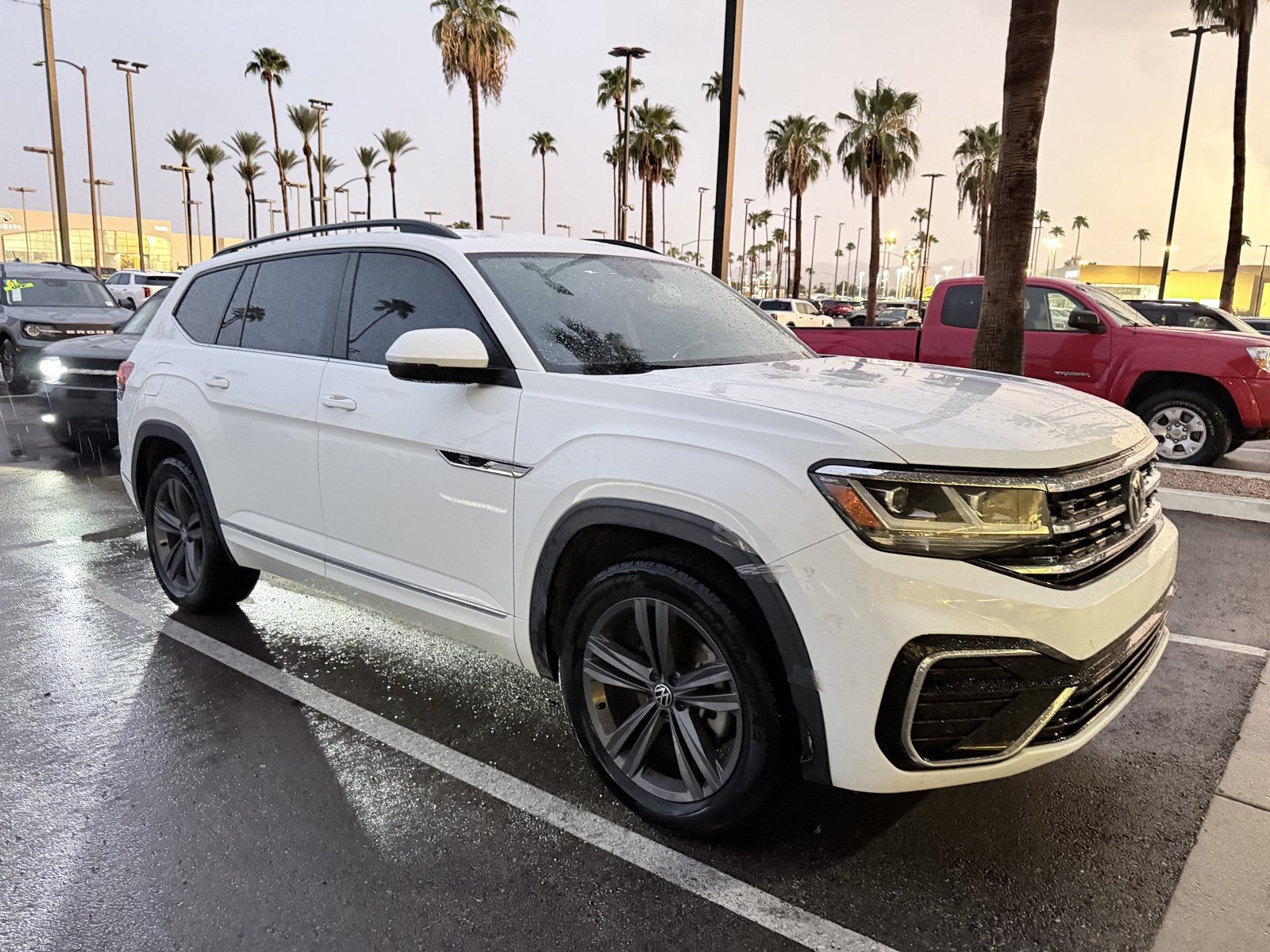 Used 2021 Volkswagen Atlas SE FWD image 4